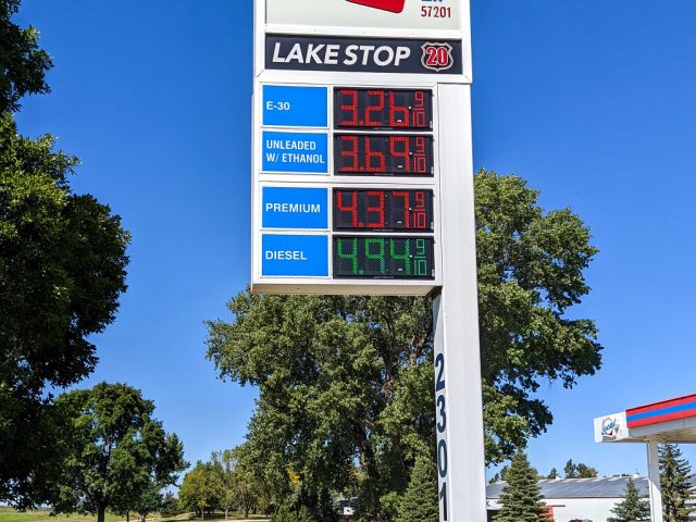 Local Zip Lake Stop_Watertown SD_FL-3000-12 (1)