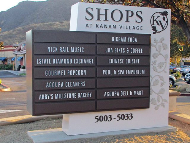 monument-sign-kanan-village-shops-3